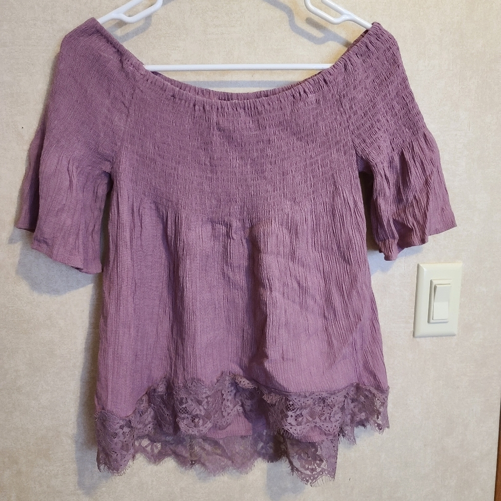 E M purple stretch short top sz S